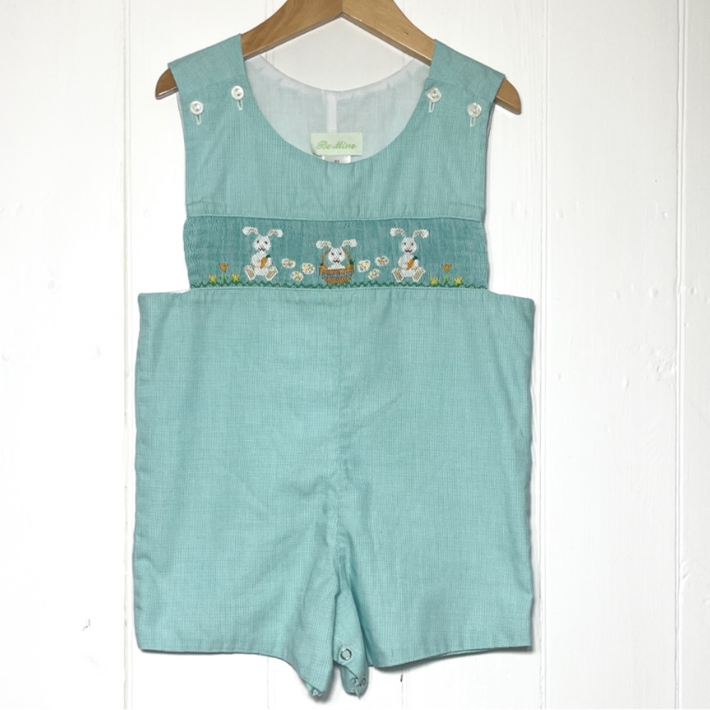 EUC Heirloom Classic Hand Smocked Easter Bunny Gingham John John
